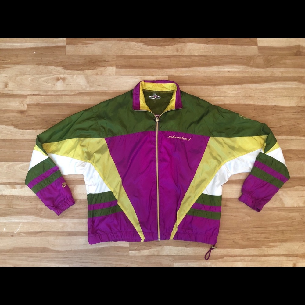Vintage Nike international jacket